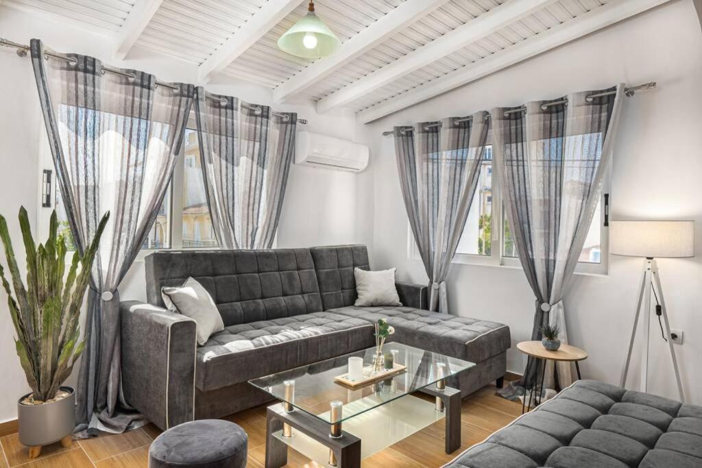 Dennis Center Elegant Apartment Zakynthos